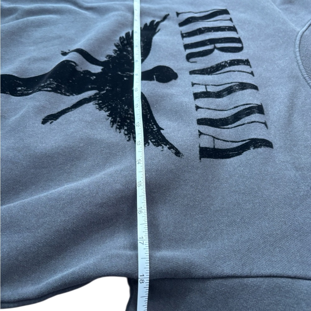 H&M Nirvana In Utero Angel Graphic Crewneck Sweatshirt Gray XS - Picture 5 of 10